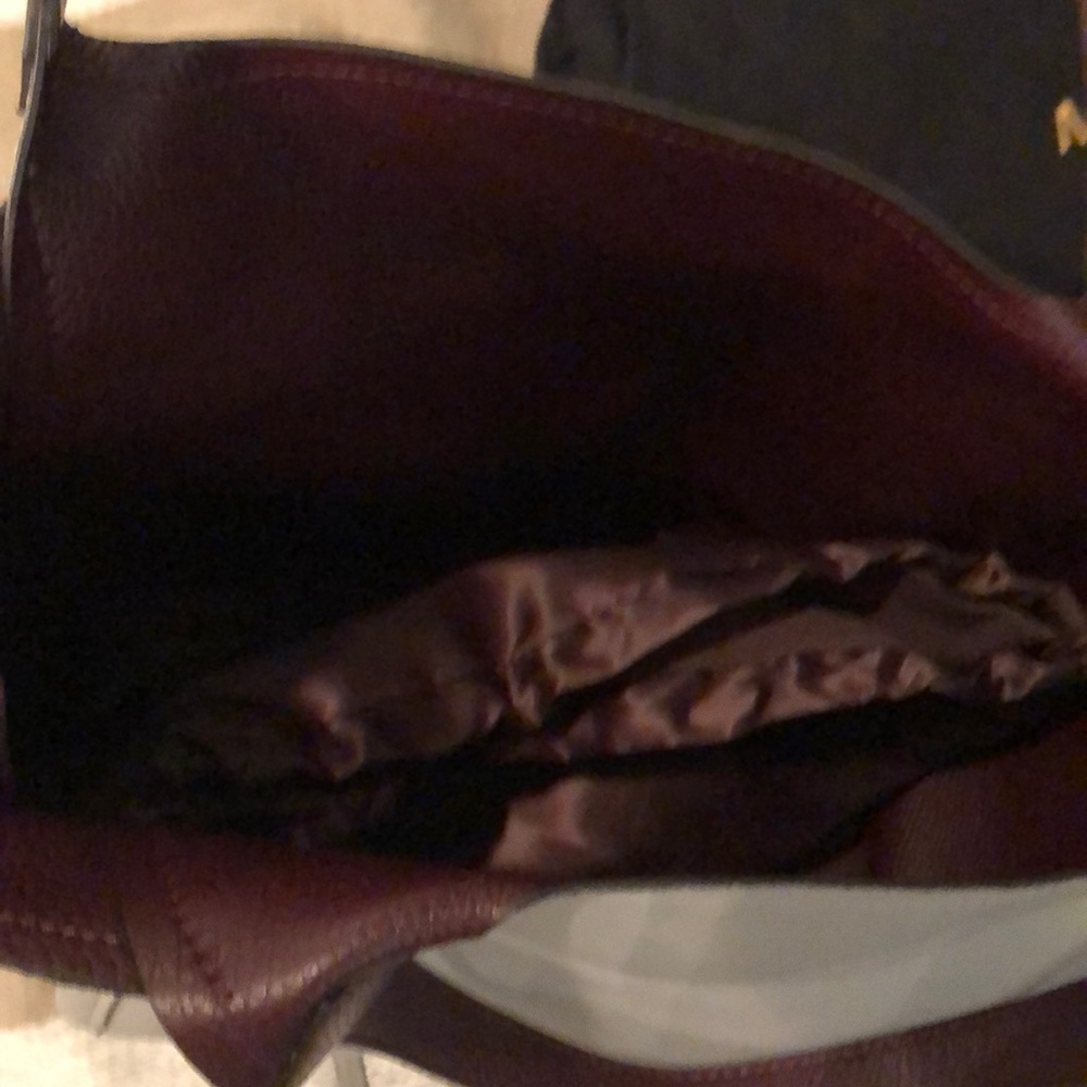 Authentic - Picture 6 of 8